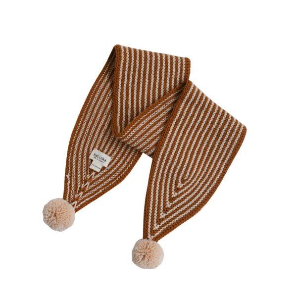Divna Scarf
